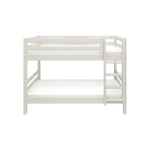 FLEXA CLASSIC Etagenbett aus Weißkiefer mit Leiter auf der rechten Seite und Sicherheitsgeländer, kindersicher, abgebildet in einem Kinderzimmer.