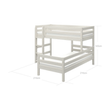 FLEXA CLASSIC Etagenbett aus Weißkiefer mit Leiter und Schutzgittern, abgebildet in einem Kinderzimmer, kindersichere Konstruktion deutlich erkennbar.