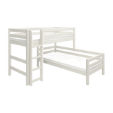 FLEXA-Etagenbett, Kollektion CLASSIC, aus weißem Kiefernholz mit Leiter und Sicherheitsgeländer, kindersichere Ausstattungsmerkmale für das Kinderzimmer.