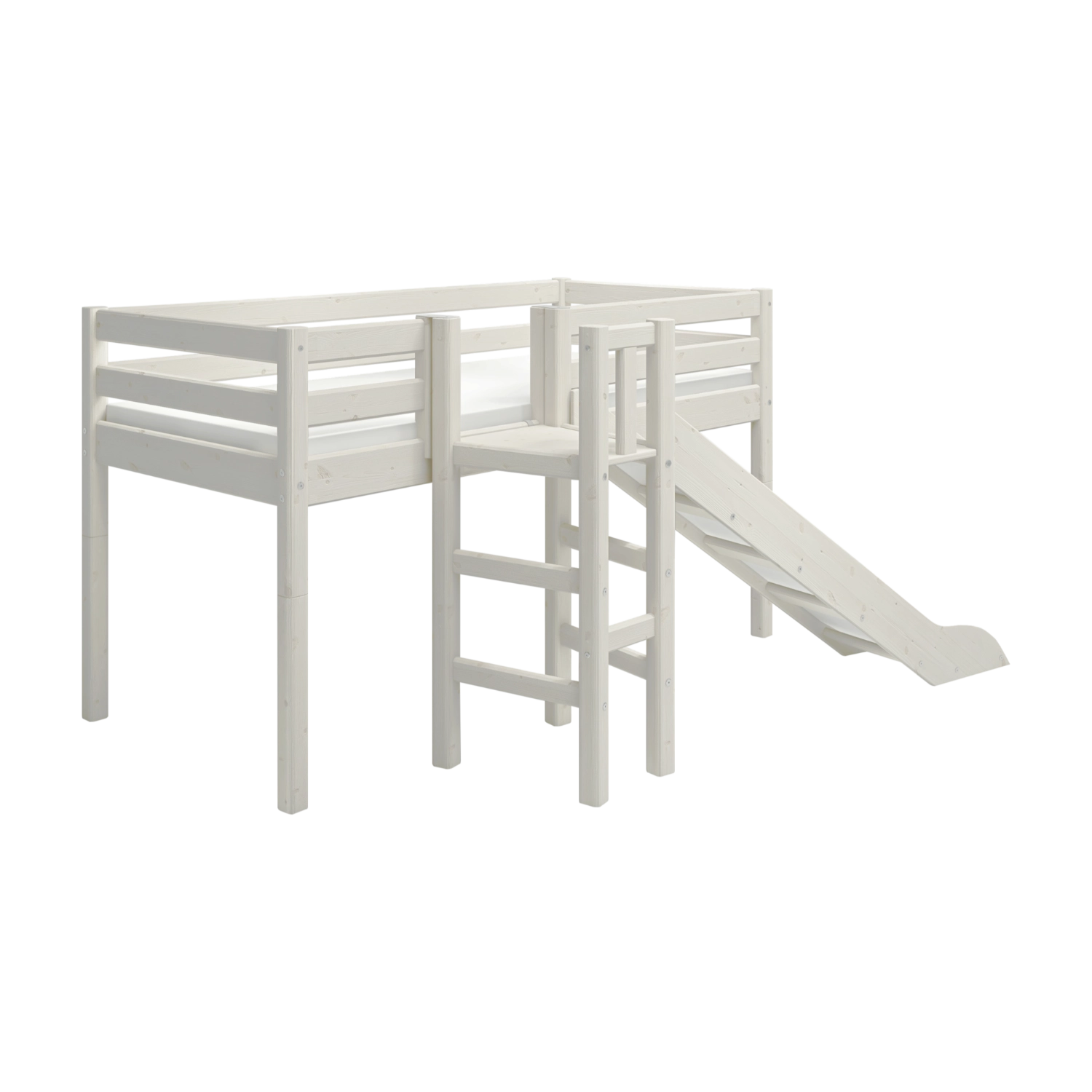 Das Hochbett „FLEXA WHITE“ mit Plattform, Beinen, Sicherheitsgittern, Leiter und Rutsche für das mittlere Bett, abgebildet in einem Kinderzimmer.