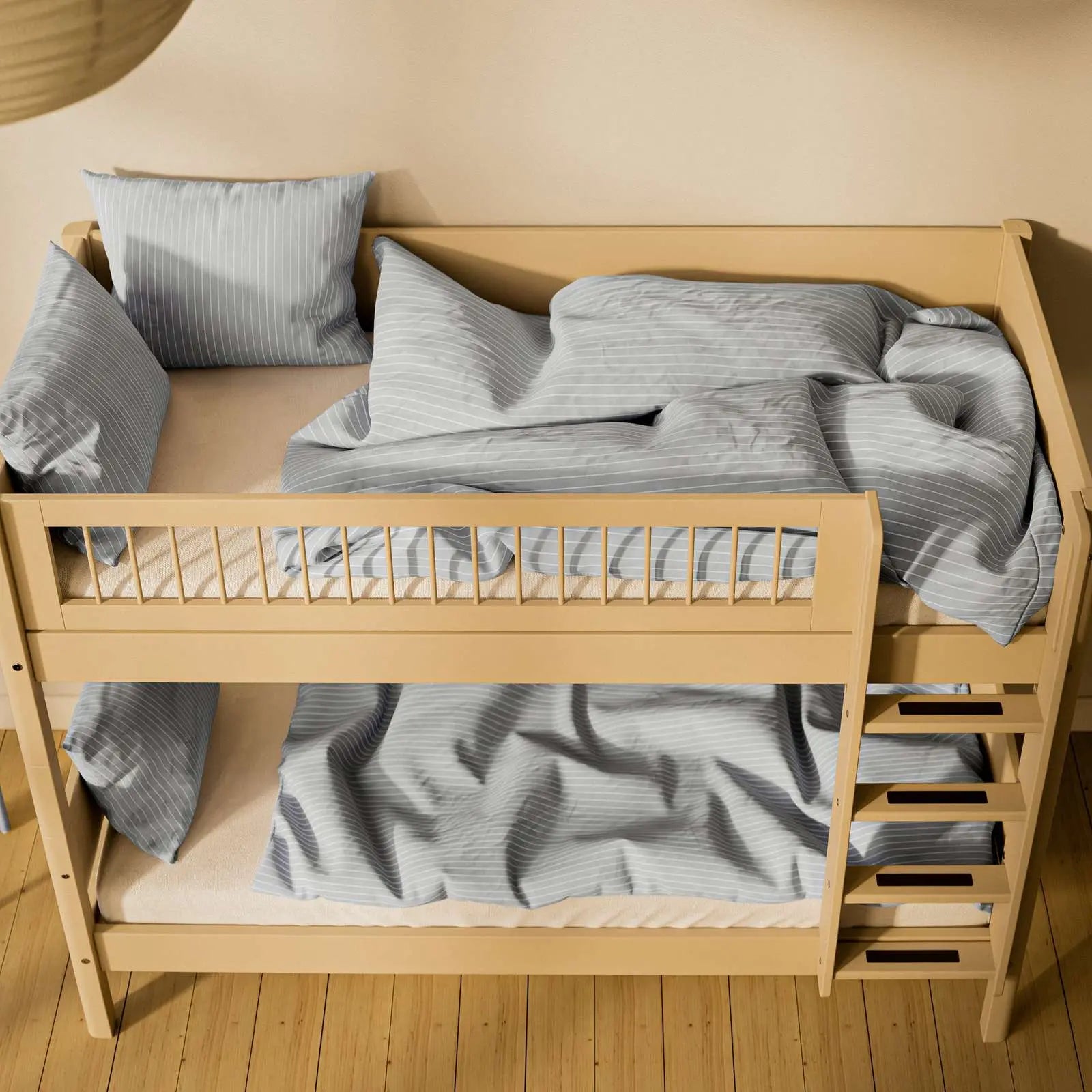 Bunk Bed 154 cm with Ladder and Safety Rail, 90x200 cm, Sand BUNKBED 90X200 flexa-com.myshopify.com
