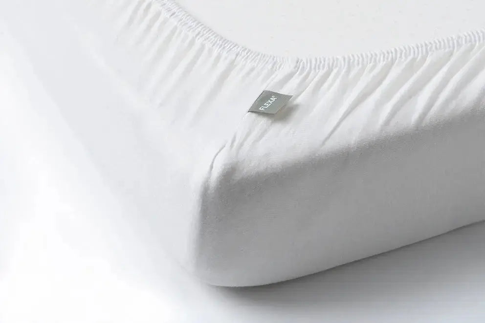 FLEXA Fitted Sheet, Junior, 70x150 cm, White