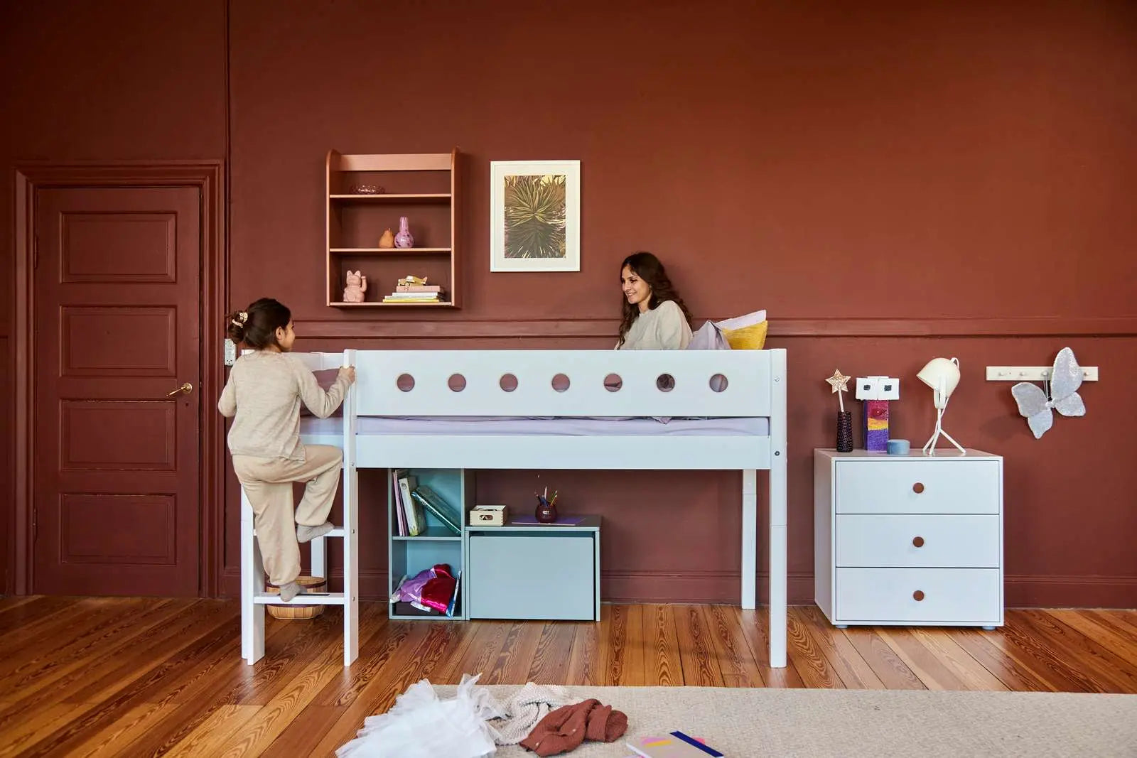 High Bed 120 cm with Ladder and Safety Rail, 90x200 cm, White MID_HIGH-BED 200 flexa-com.myshopify.com
