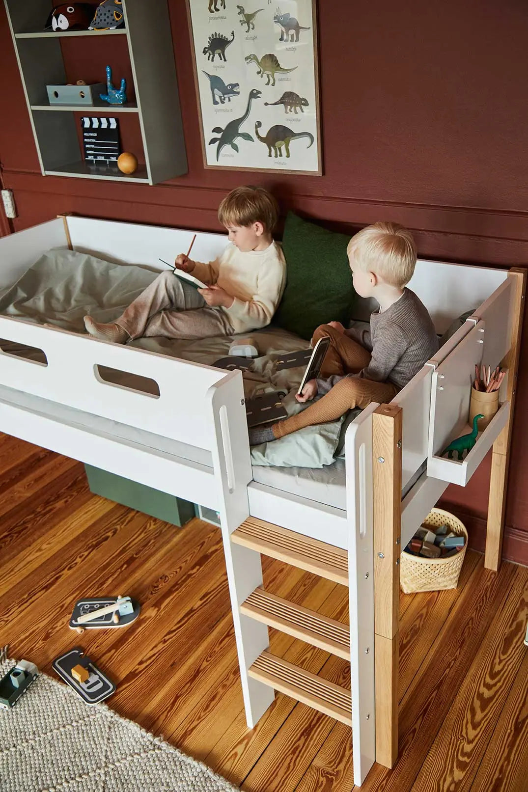 High Bed 120 cm with Ladder and Safety Rail, 90x200 cm, White/Oak MID_HIGH-BED 200 flexa-com.myshopify.com