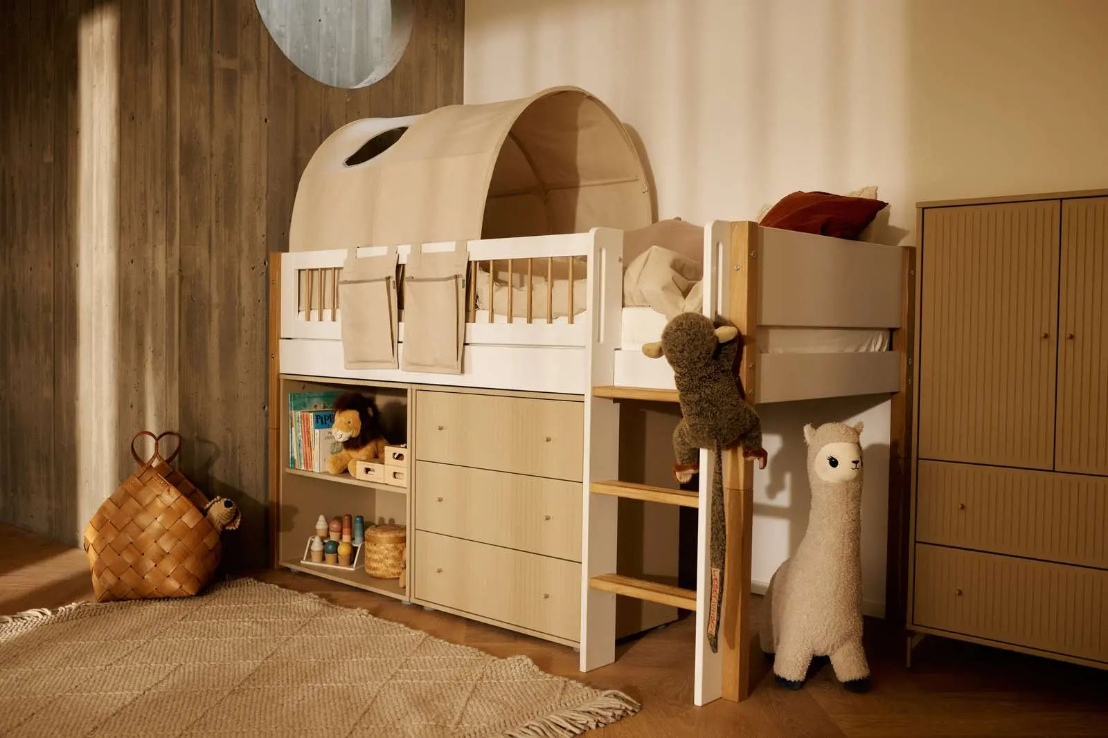 High Bed 120 cm with Ladder and Safety Rail, 90x200 cm, White/Oak MID_HIGH-BED 90X200 flexa-com.myshopify.com