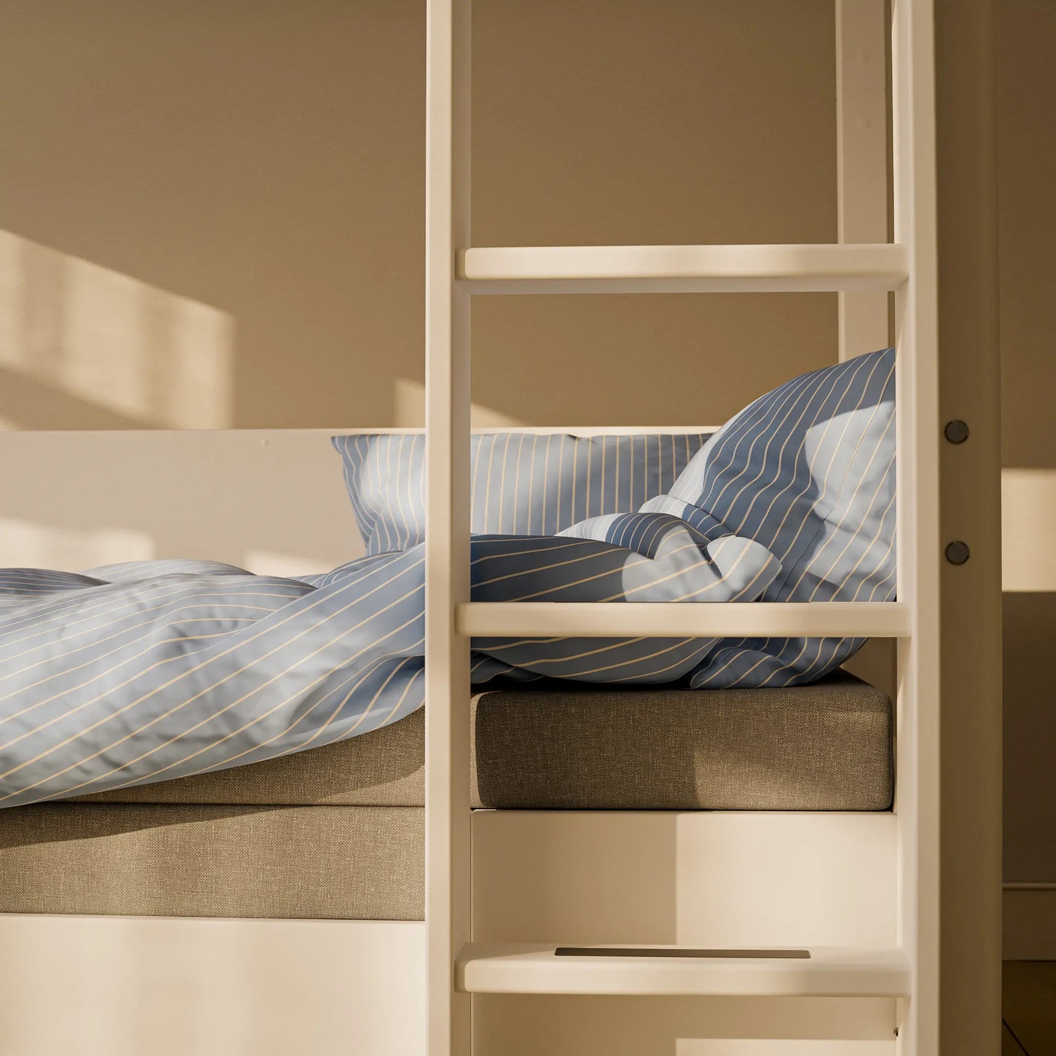High bed with sofa and sofa mattress, 90x200 cm HIGHBED 90X200 flexa-com.myshopify.com