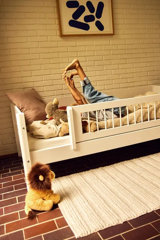 Single Bed with Safety Rail, 90x200 cm, White SINGLE_BED 90X200 flexa-com.myshopify.com