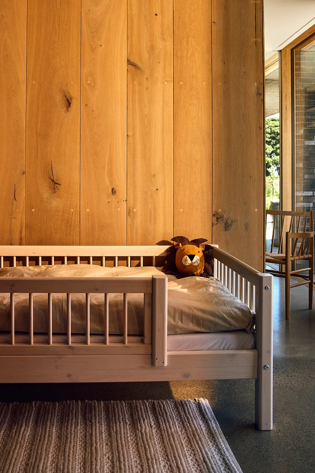 Single Bed with Safety Rail, 90x200 cm, White SINGLE_BED single-bed-with-scandinavian-safety-rail-3-4-bars-white-washed  flexa-com.myshopify.com